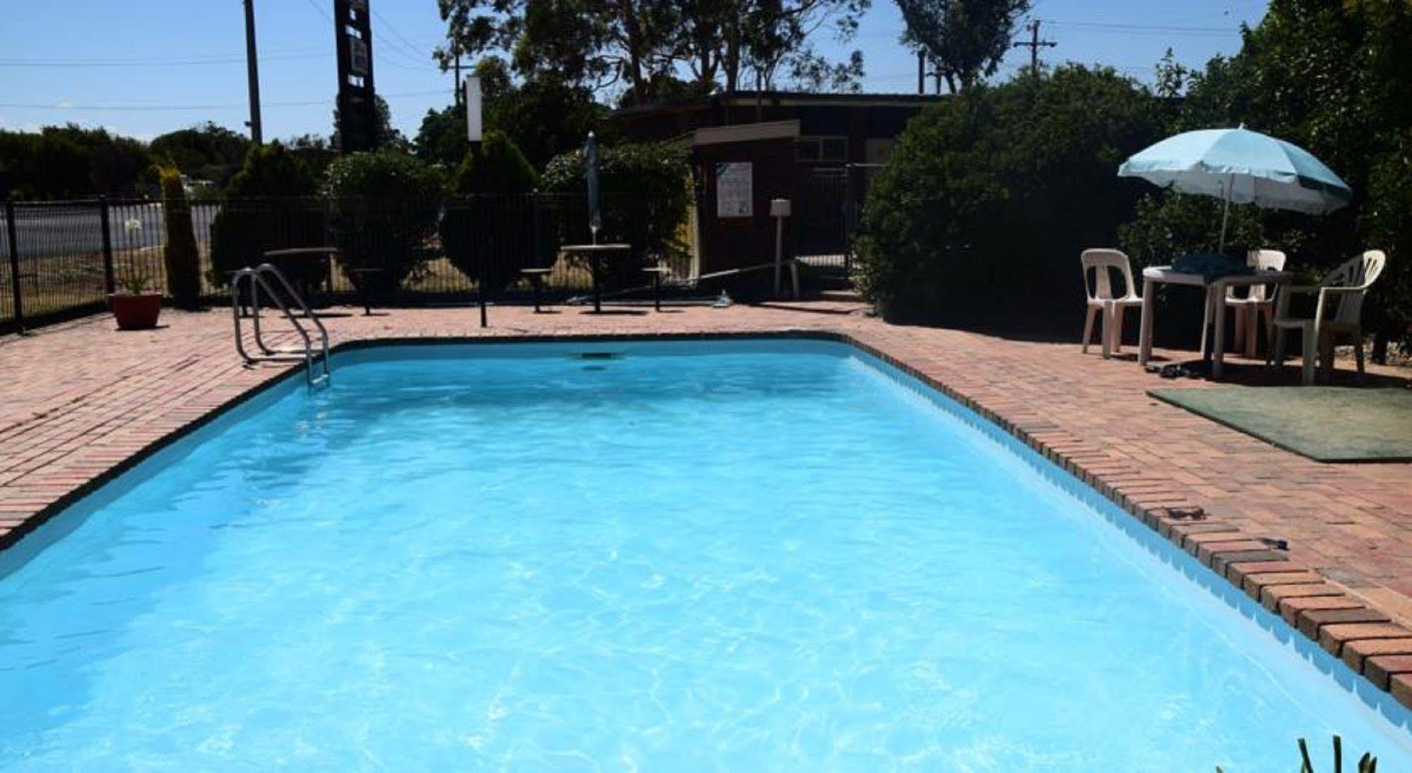 Motel Riviana 3*